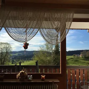 Familie Zuck Apartment